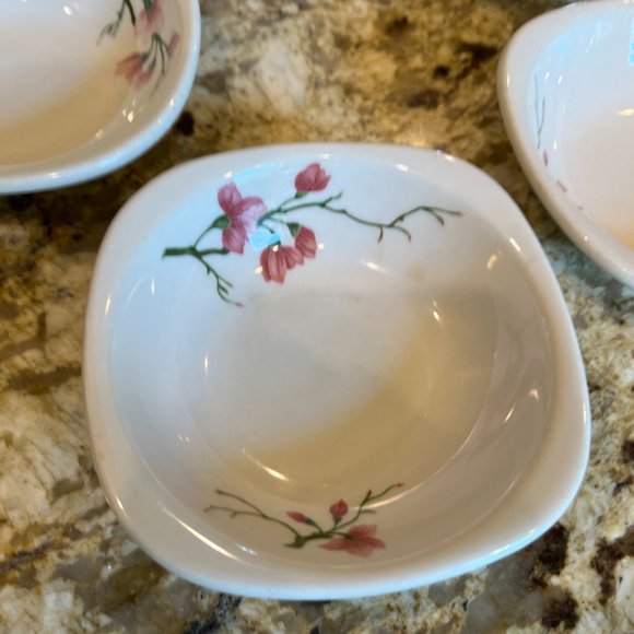 5 Vintage 1970 Syracuse China Berry/Desert Bowls Cherry Blossom Design - Picture 3 of 9